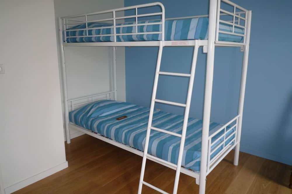 Photo of Bedroom in Saint-Pierre-de-Bat