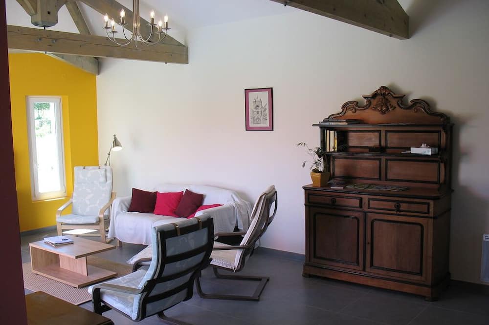 Photo of Bedroom in Saint-Pierre-de-Bat