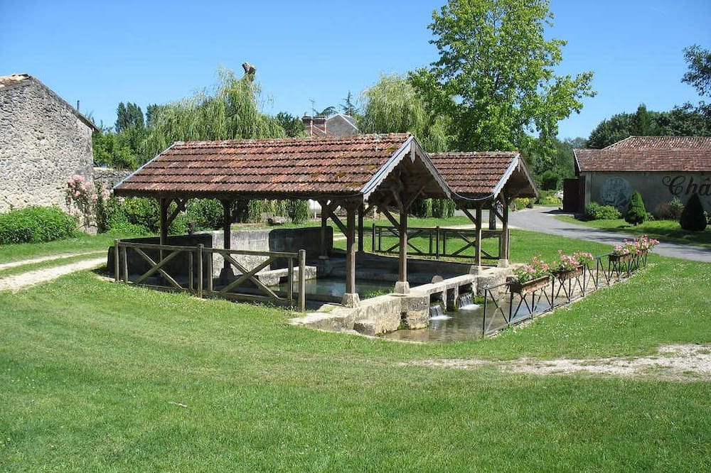 Photo of Outdoor in Saint-Pierre-de-Bat