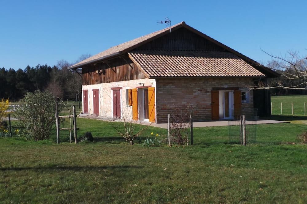 Photo of Outdoor in Sainte-Helene