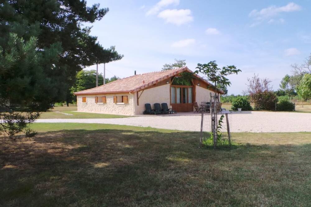 Photo of Outdoor in Sainte-Helene