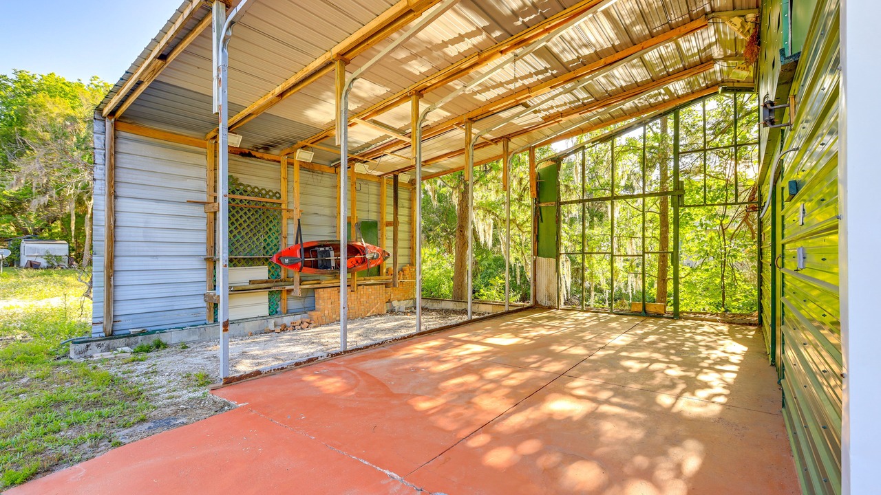 Photo of Outdoor in Inglis