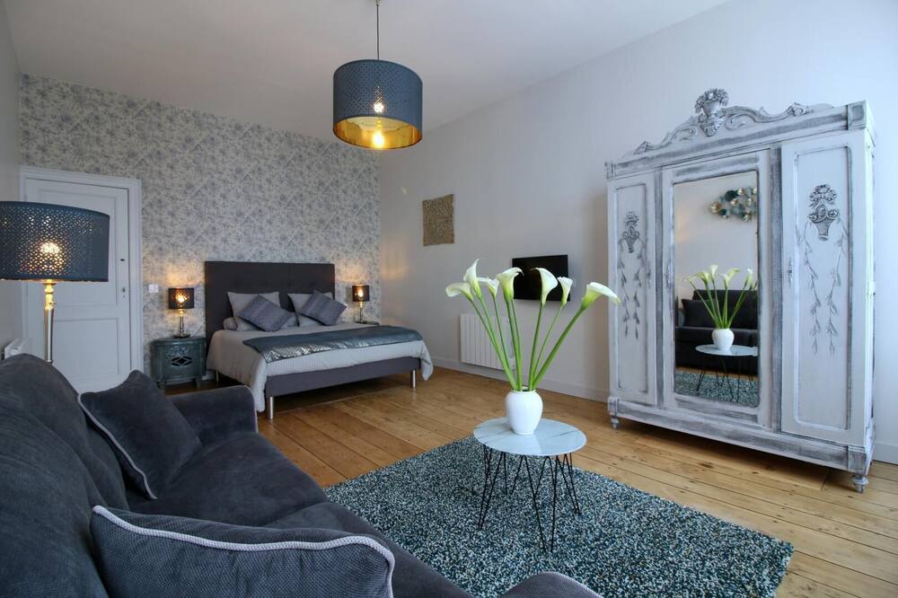 Photo of Bedroom in Laroque