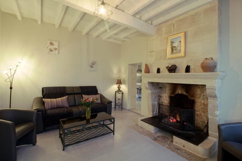 Photo of Livingroom in Laroque