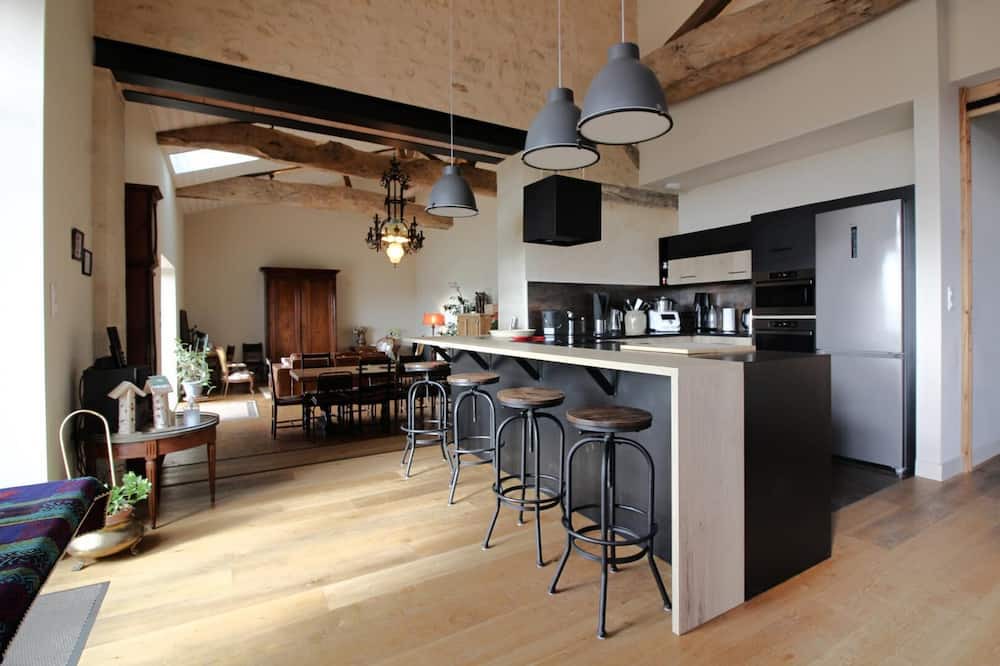 Photo of Kitchen in Sauternes