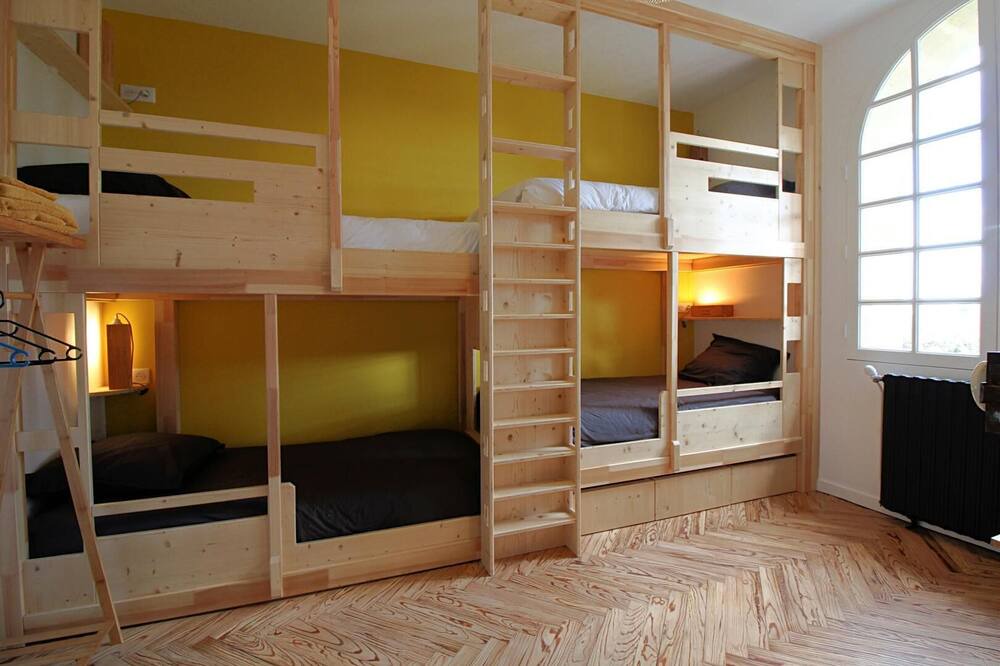 Photo of Bedroom in Sauternes