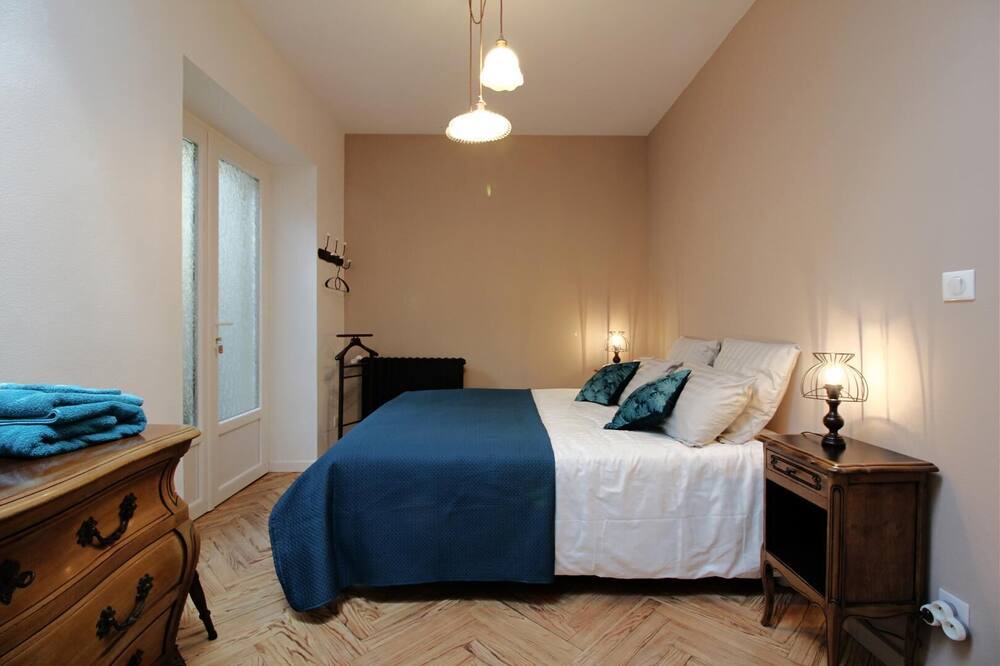 Photo of Bedroom in Sauternes