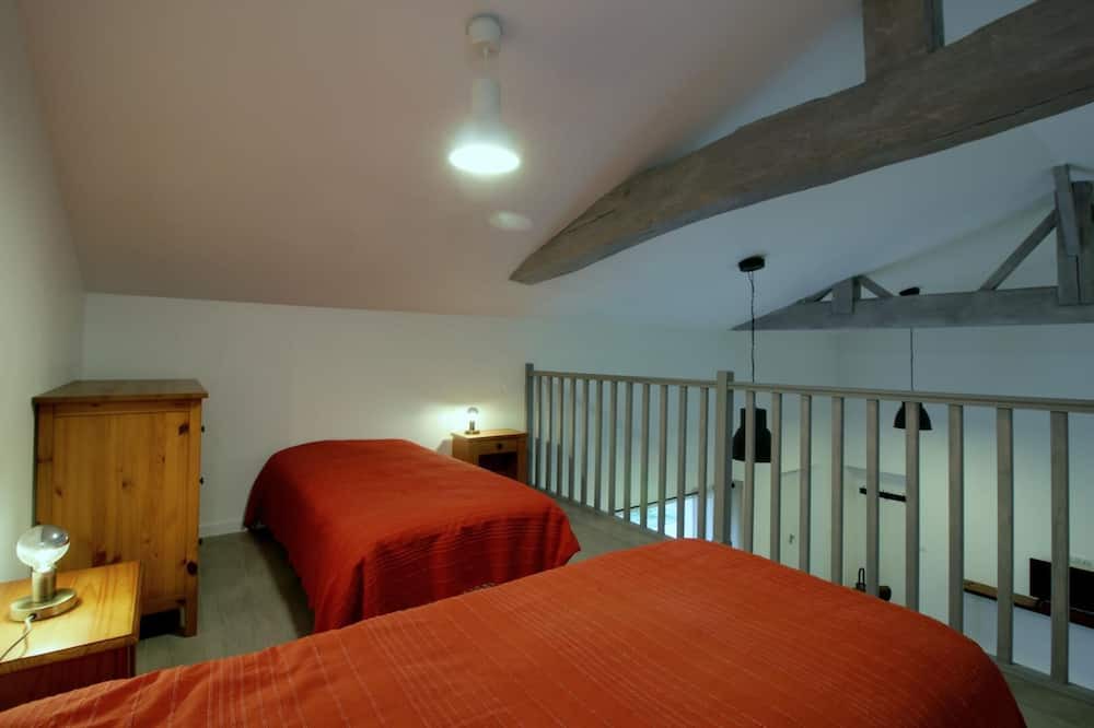 Photo of Bedroom in Arcins