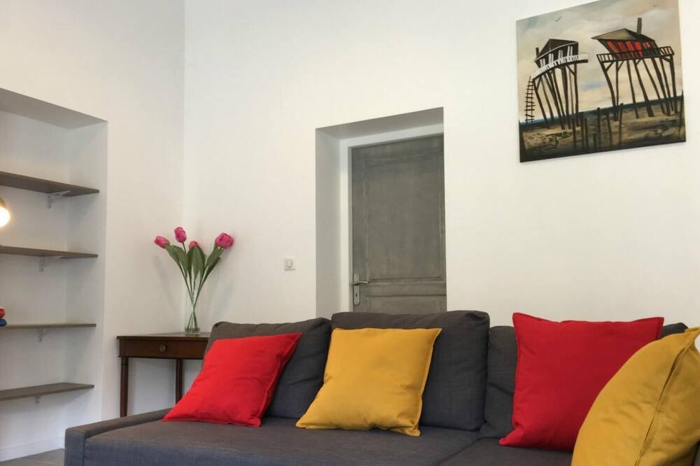 Photo of Livingroom in Arcins