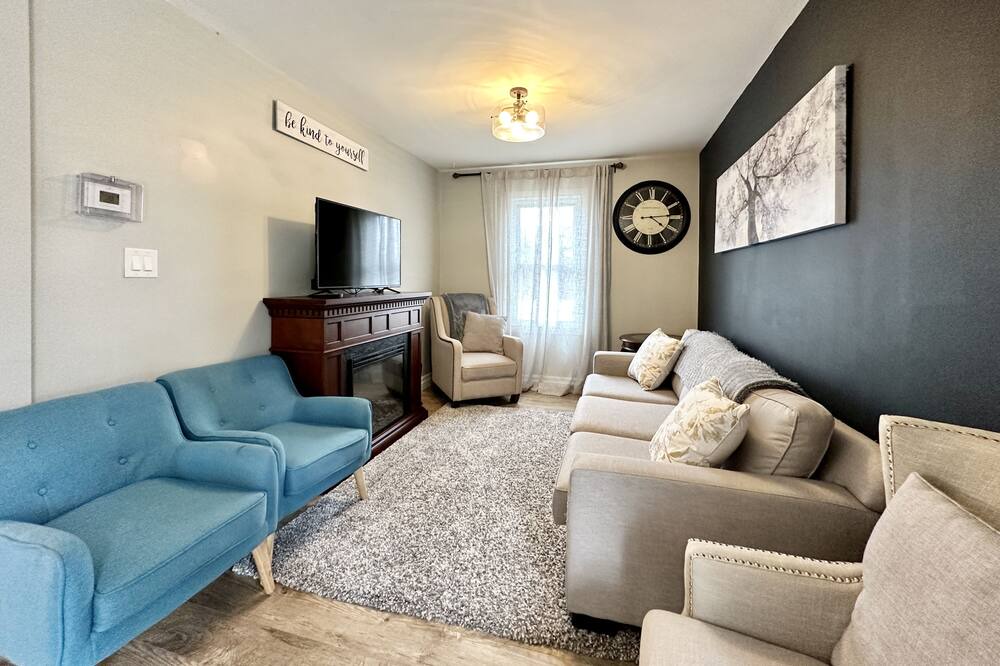 Photo of Livingroom in Tay