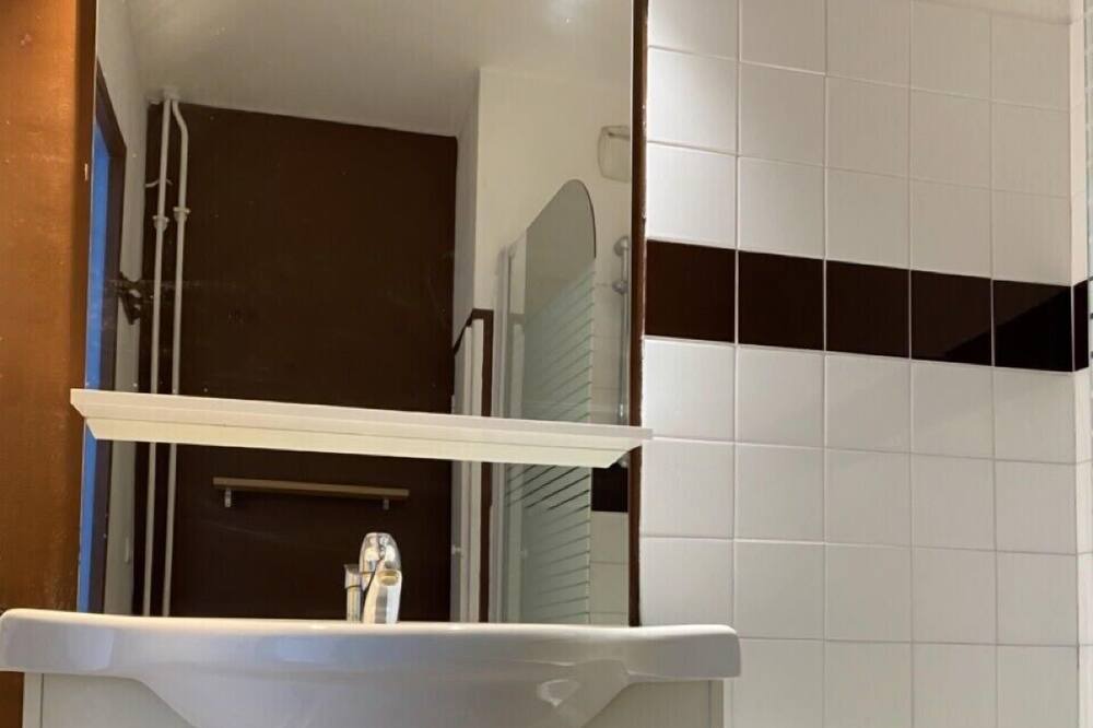 Photo of Bathroom in Saint-Jacques - Pirmil