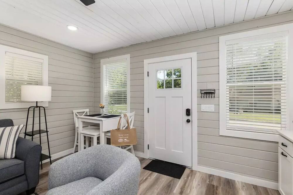 Photo of Others in Historic District