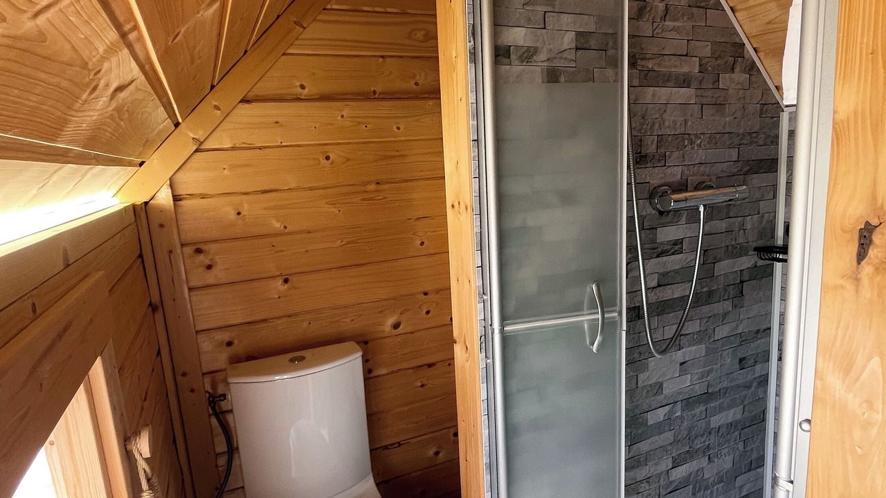 Photo of Bathroom in Pradines