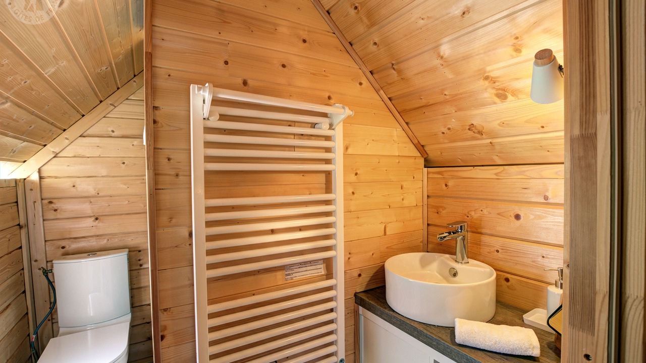 Photo of Bathroom in Pradines