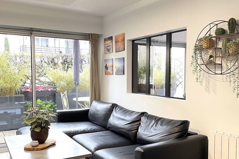 Photo of Livingroom in Neuilly-Plaisance