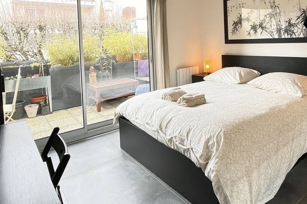 Photo of Bedroom in Neuilly-Plaisance