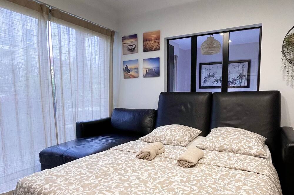 Photo of Bedroom in Neuilly-Plaisance