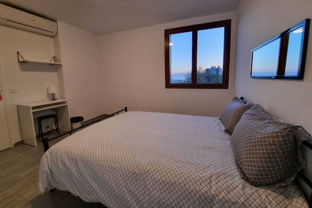 Photo of Bedroom in Saint-Andre