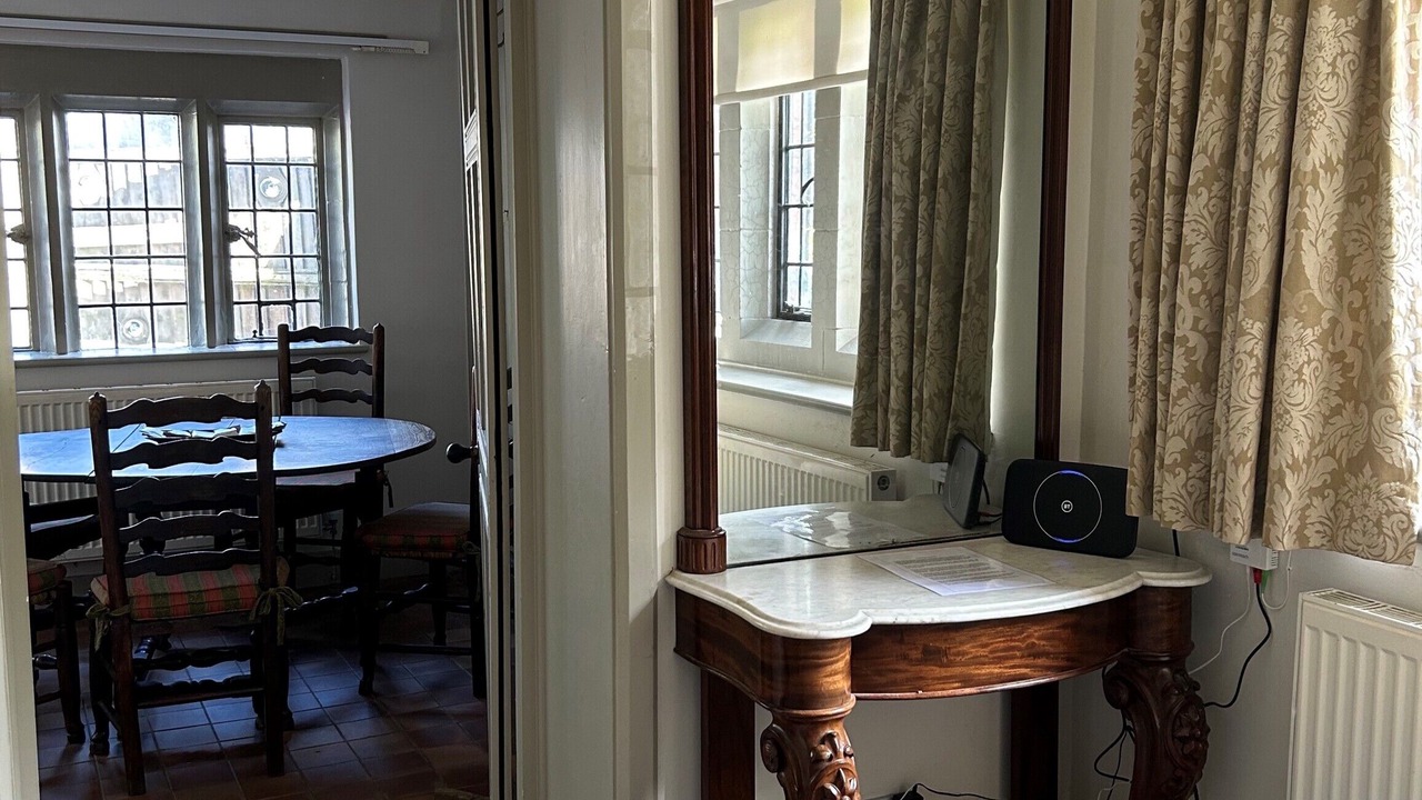 Photo of Others in Thornton Hough