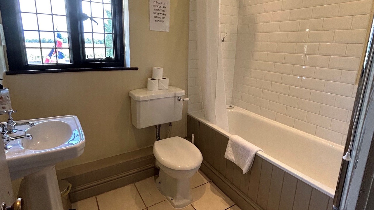 Photo of Others in Thornton Hough