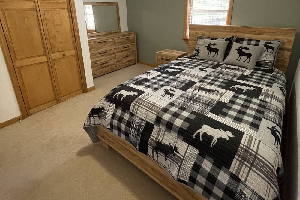 Photo of Bedroom in Day