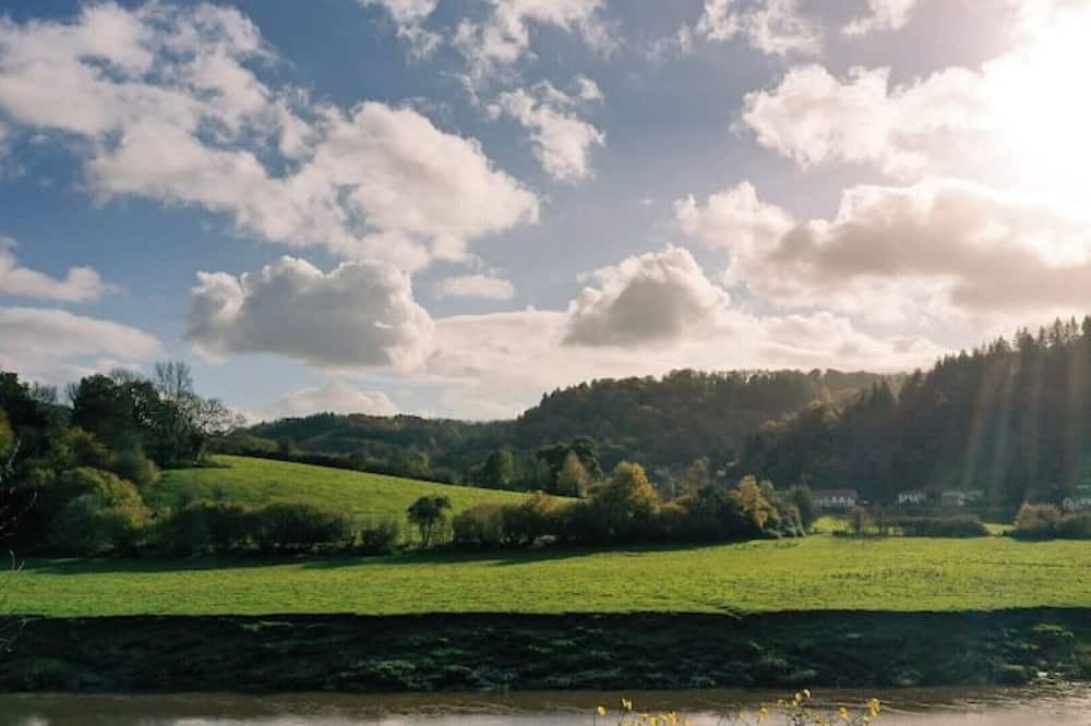Photo of Others in Tintern