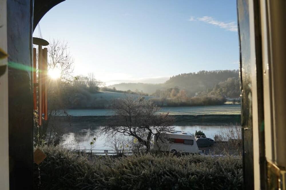 Photo of Others in Tintern