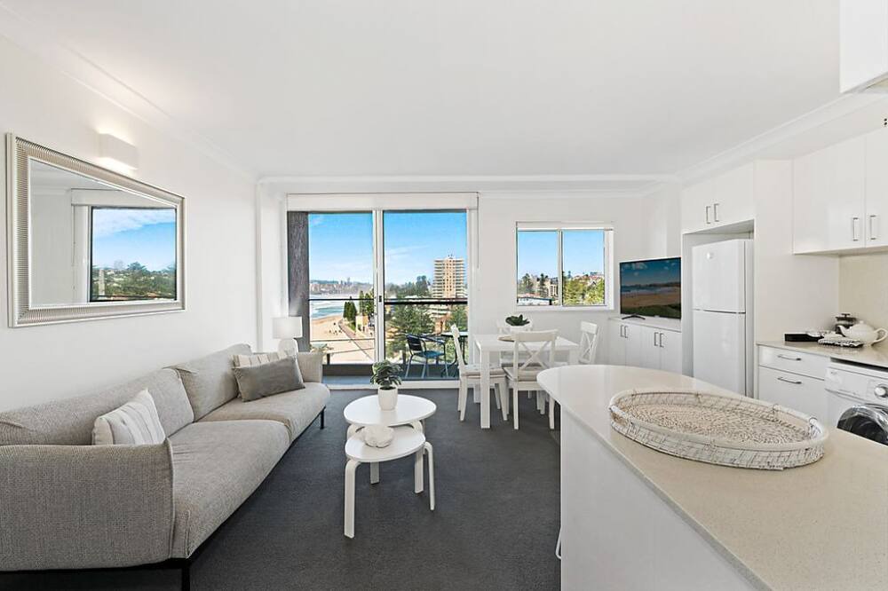 Photo of Livingroom in Queenscliff