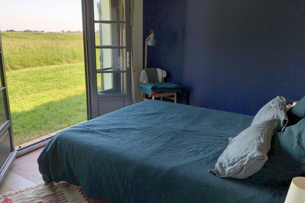 Photo of Bedroom in Bouin