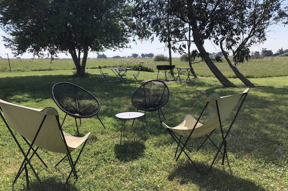 Photo of Outdoor in Bouin