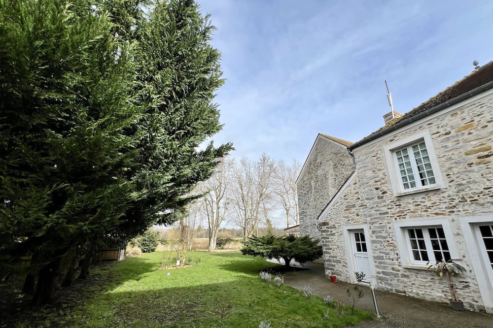 Photo of Outdoor in Chatillon-la-Borde