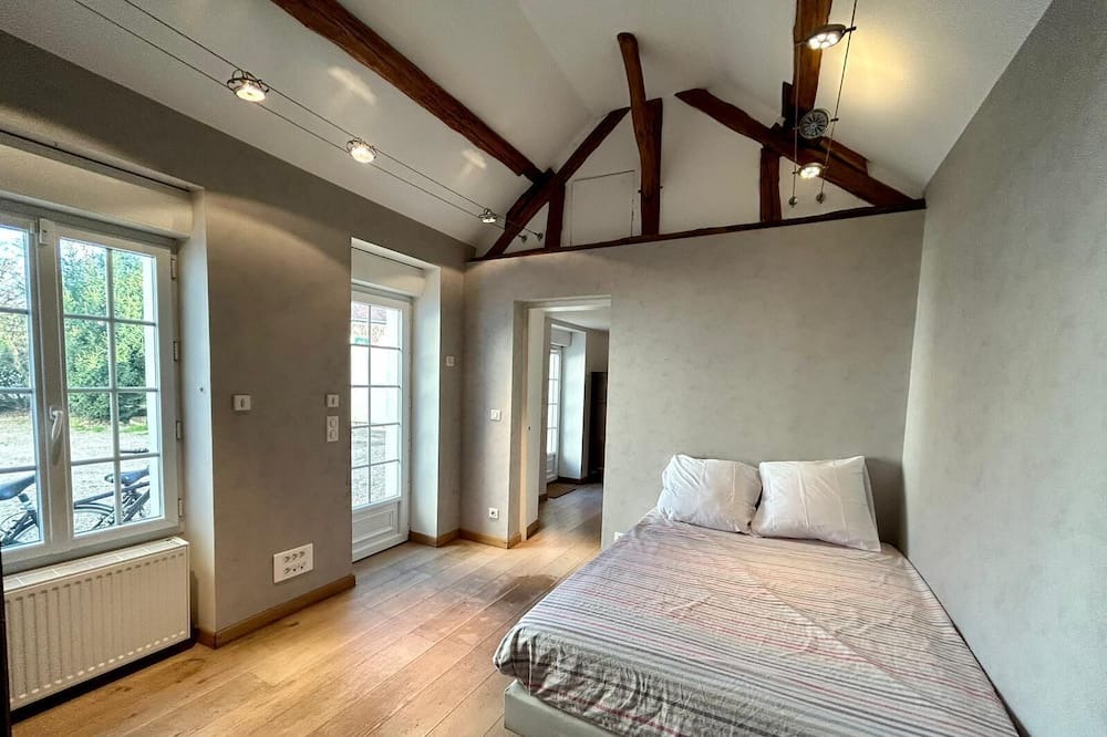 Photo of Bedroom in Chatillon-la-Borde