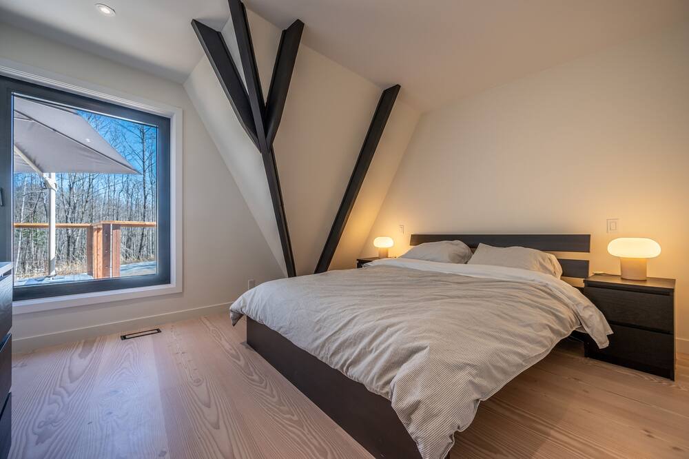 Photo of Bedroom in Mont-Tremblant