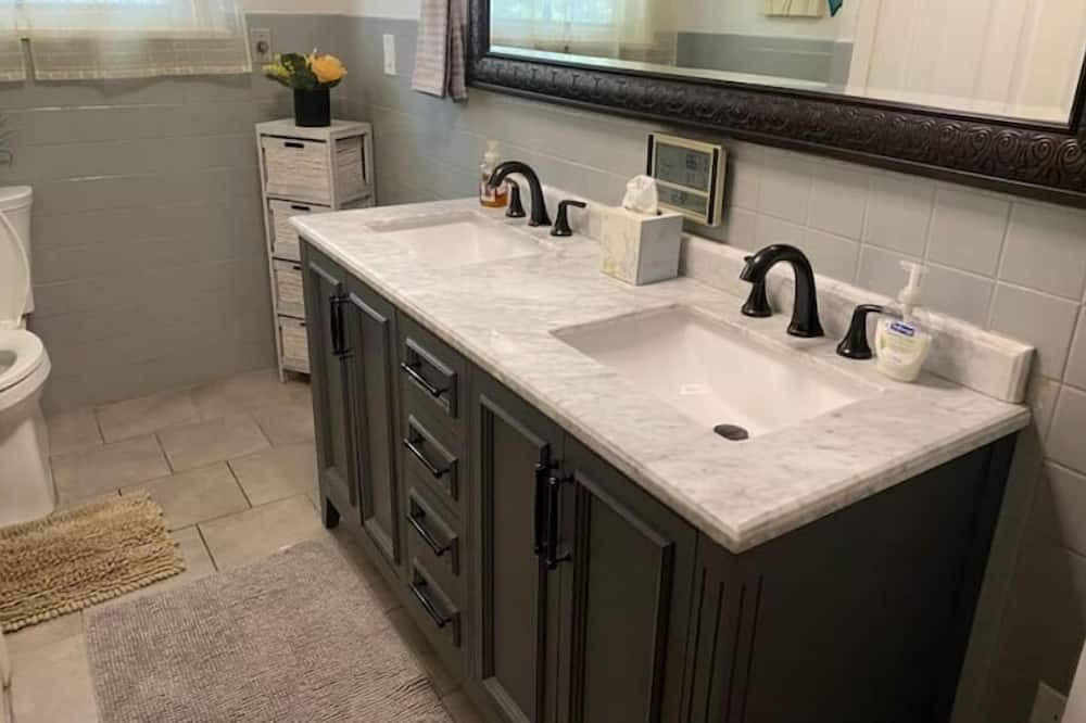 Photo of Bathroom in Montville