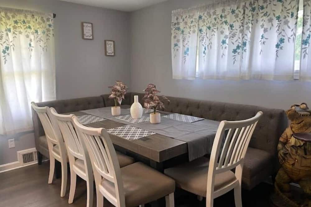 Photo of Others in Montville