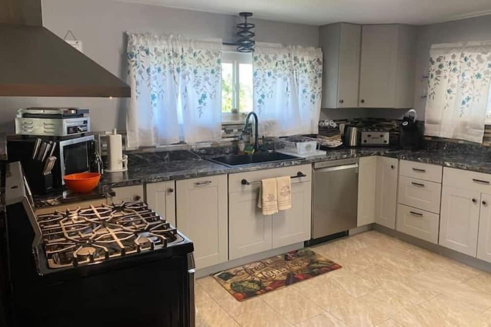 Photo of Kitchen in Montville