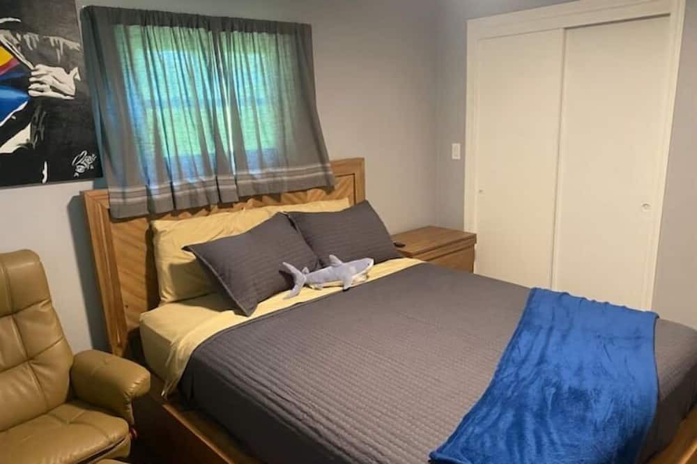 Photo of Bedroom in Montville