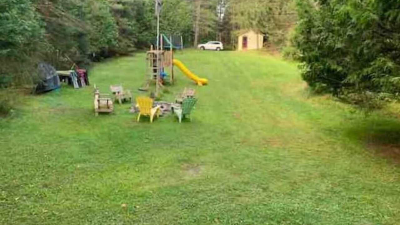 Photo of Outdoor in McKellar