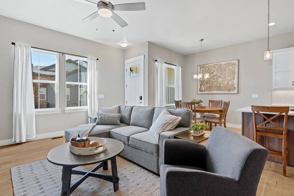 Photo of Livingroom in Loveland