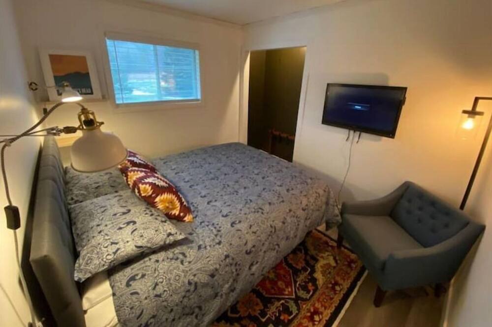 Photo of Bedroom in Potton