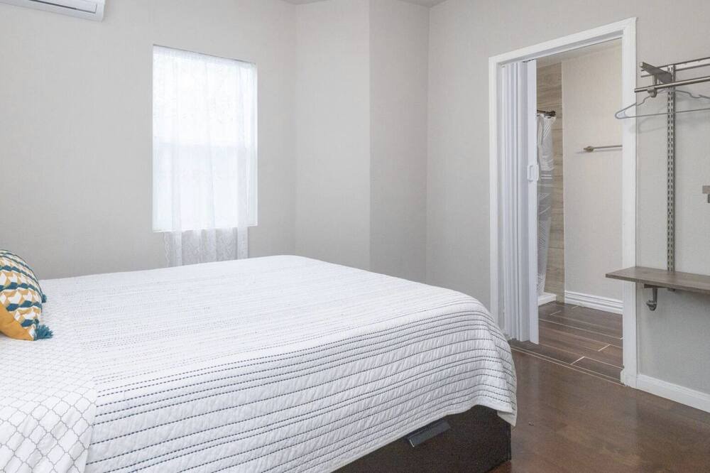 Photo of Bedroom in Fort Worth