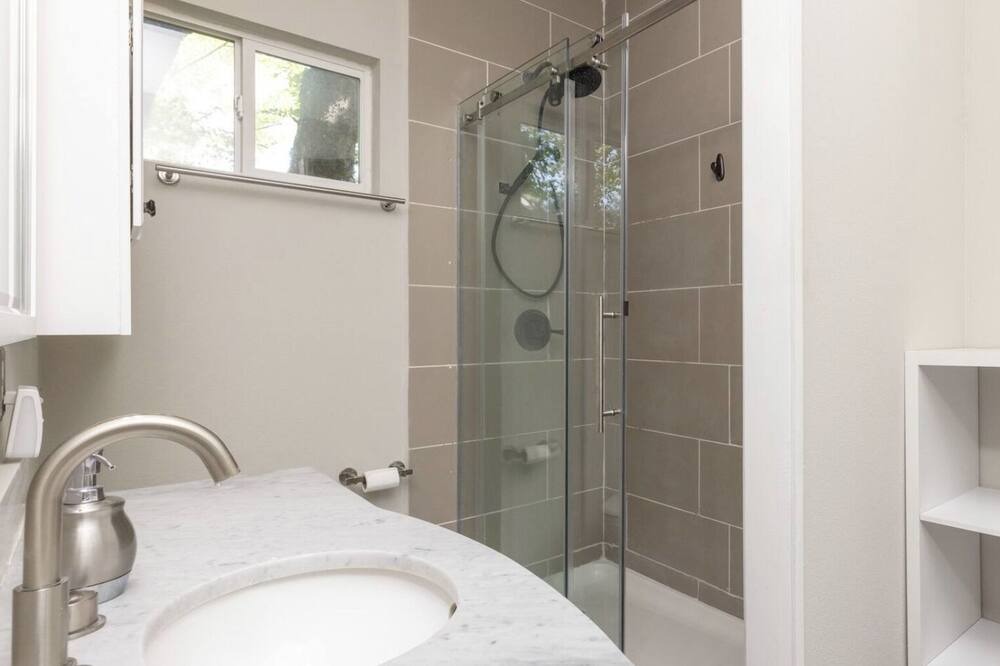 Photo of Bathroom in Fort Worth