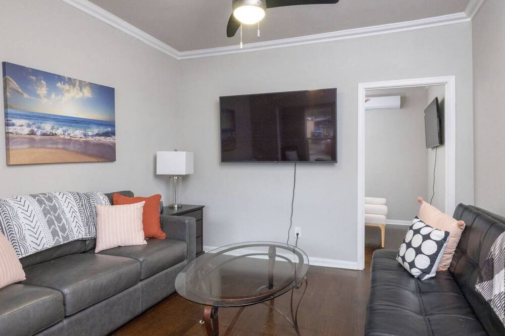 Photo of Livingroom in Fort Worth