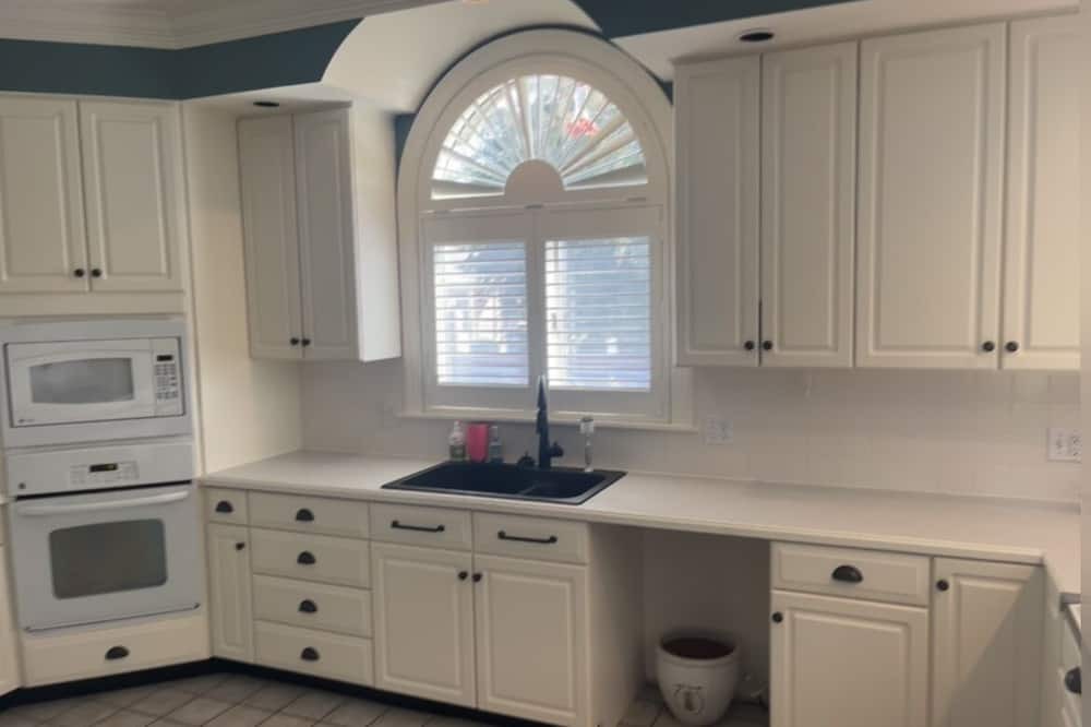 Photo of Kitchen in Bethlehem