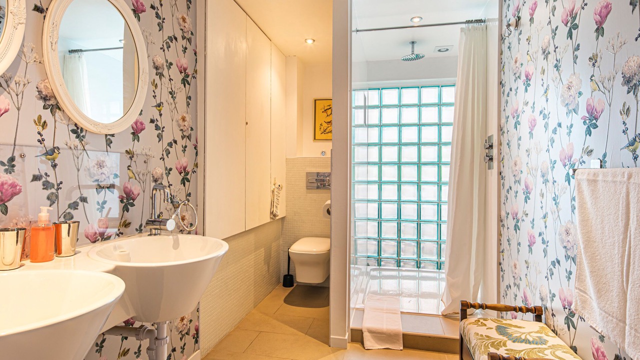 Photo of Others in Bakewell