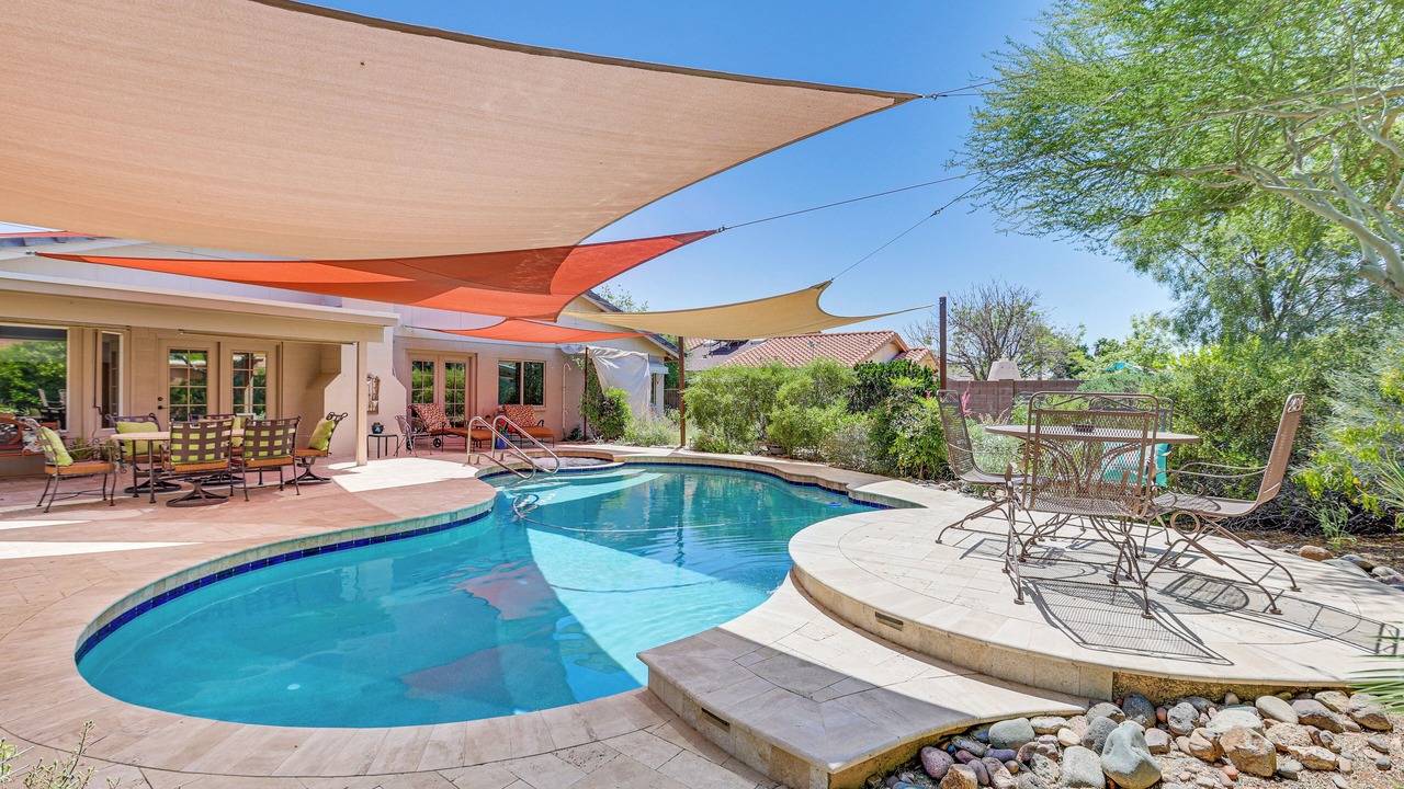 Photo of Others in Paradise Valley Village