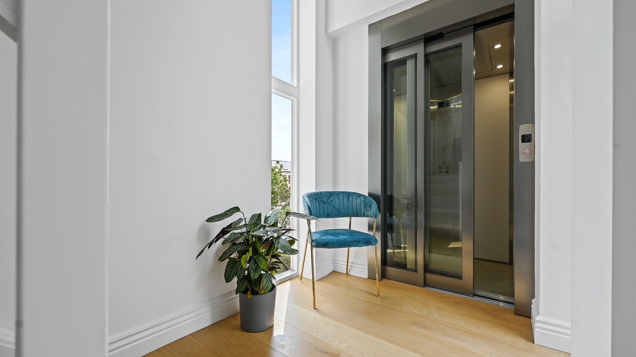 Photo of Others in Balham