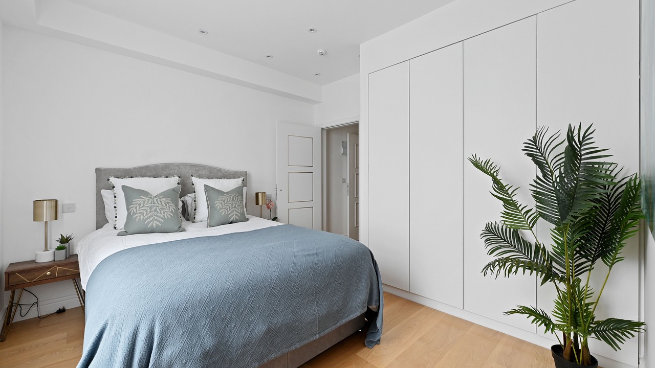 Photo of Others in Balham