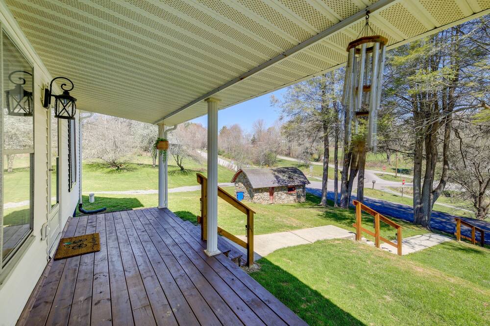 Photo of Outdoor in Whitetop
