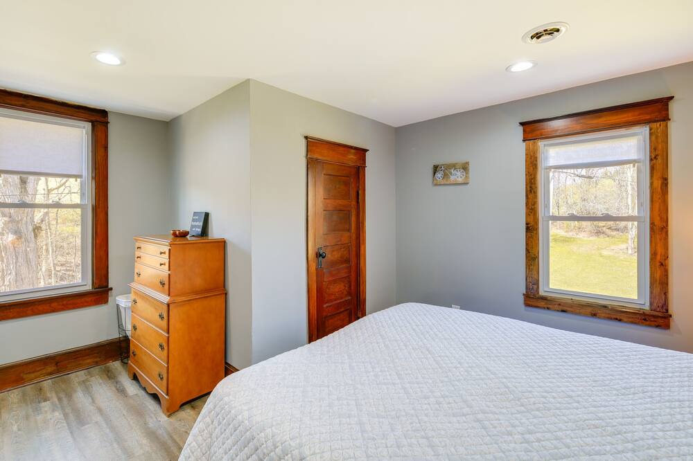 Photo of Bedroom in Whitetop